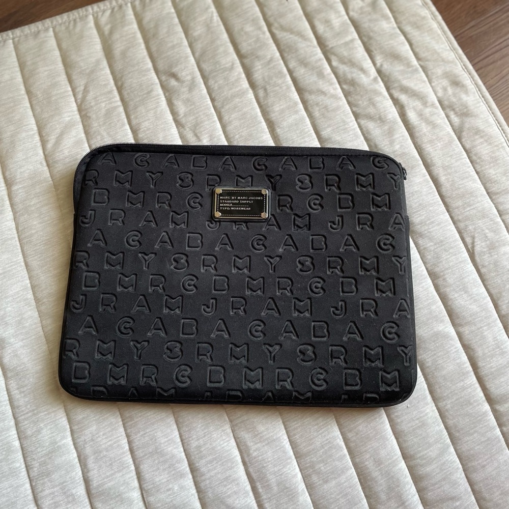 Marc by marc jacobs laptop case
